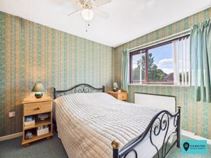 Bedroom- click for photo gallery